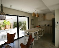 Villa en Ibiza con vistas al mar y piscina