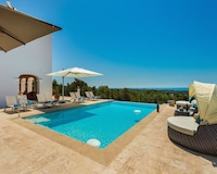 Villa in Ibiza nahe Aguas Blancas Strand