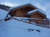 Chalet in Les Masses met skiopslag