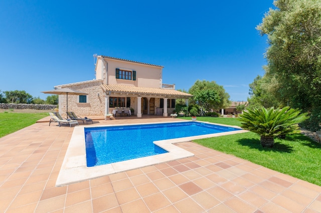 Villa in Lloret met privézwembad en BBQ, Lloret de Vistalegre