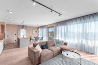 Apartment near beach with sea view
