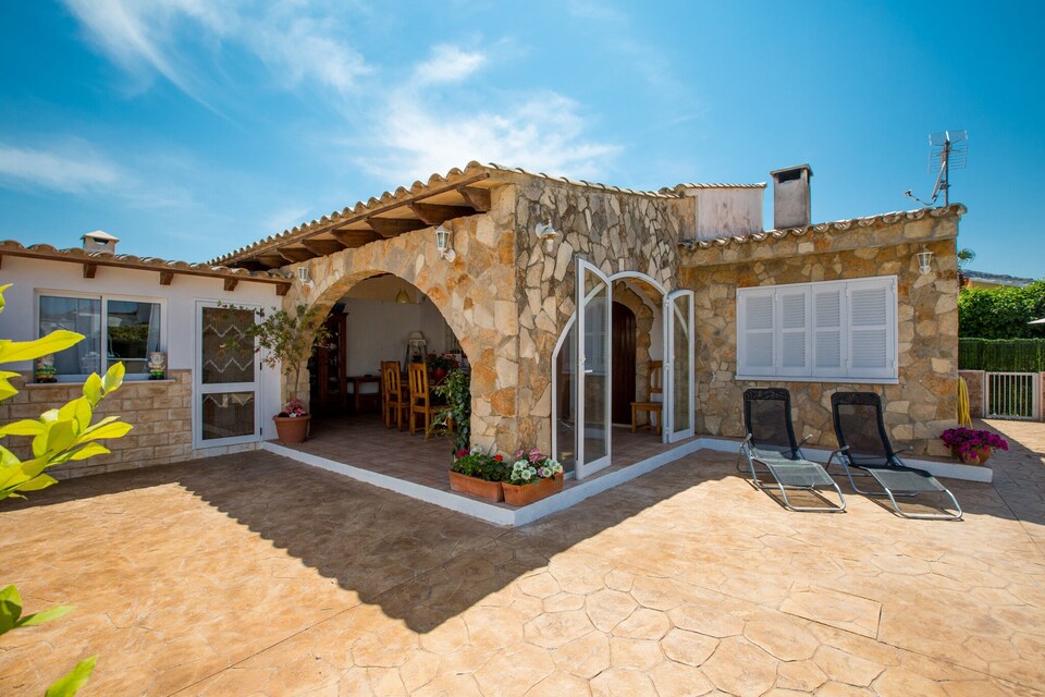 Can Rovet - Casa Con Piscina Privada. Wifi Gratis, Alcúdia