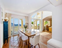 Villa a Port d'Andratx con Vista Panoramica