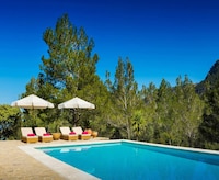 Traditionelle Villa mit privatem Pool