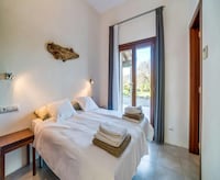 Villa a Maiorca con piscina infinita e vista mare