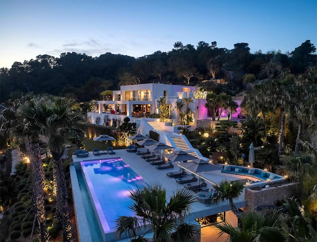 Villa in Ibiza mit Meerblick