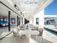 Villa in Ibiza mit Meerblick