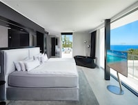 Villa in Ibiza mit Meerblick