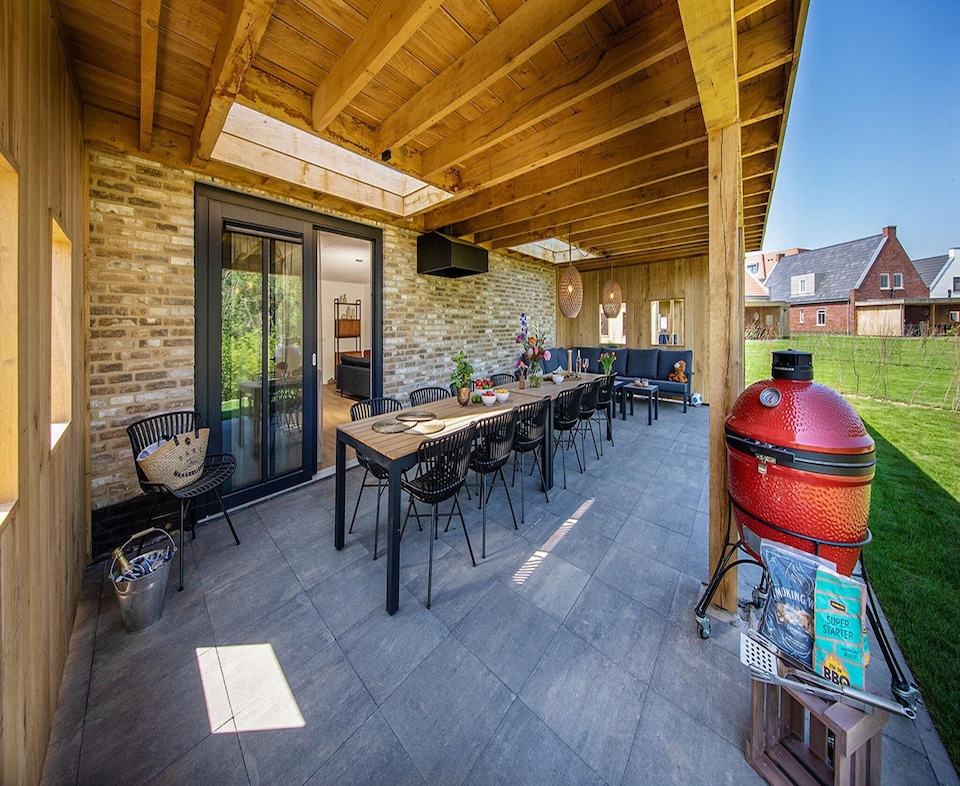 Premium outdoor 12p villa in Thorn, Thorn