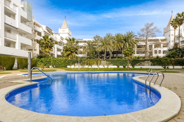 Appartement in Roses bij zandstrand