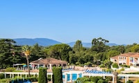 Wohnung in Saint-Tropez nahe Strand & Pool