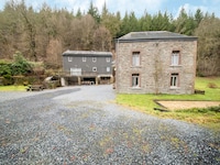 Rückzugsort am Flussufer, Ardennen