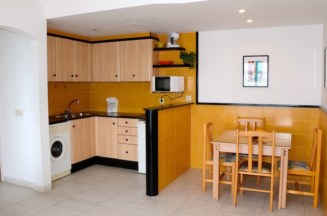 Strandappartement in Spanje met Zwembad, Estartit