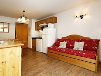 Appartement in Franse Alpen met zwembad & skiën