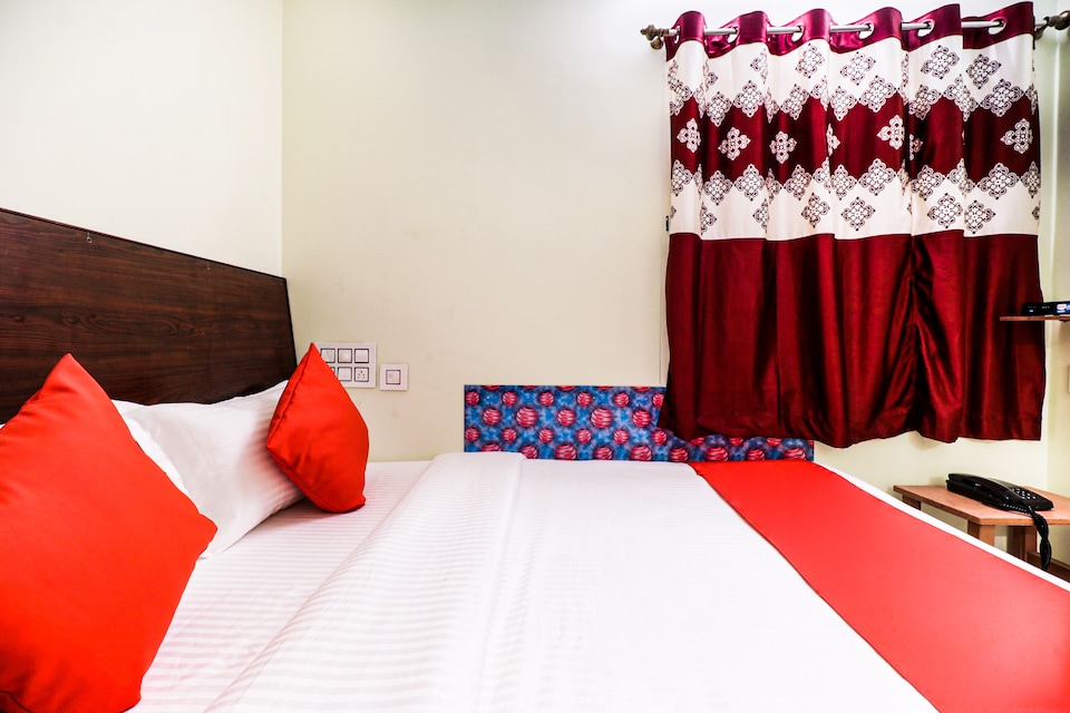 OYO 71677 Vasavi Residency, Rajahmundry, Rajahmundry