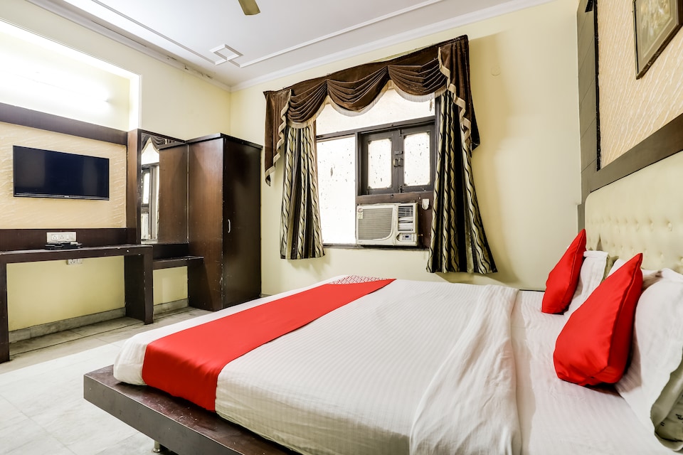OYO 71681 Hotel Baba Continental, Karol Bagh Delhi, Delhi