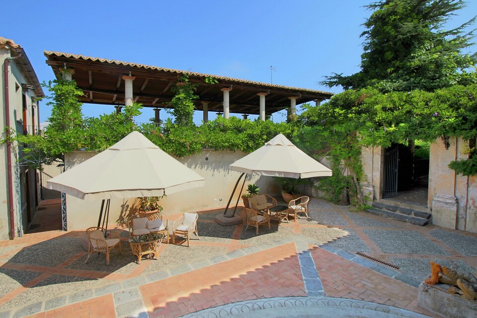 Ruime vakantiewoning in Parghelia dicht bij zee, Parghelia