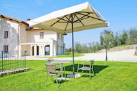 Alluring apartment in Lamporecchio