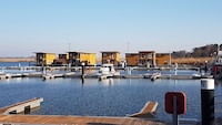 Hausboot in Kroeslin am Bodden