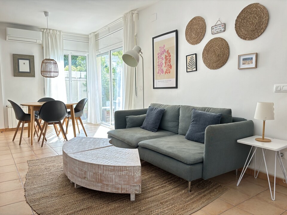 Villa in Spain near Sandy Beaches, L'Escala