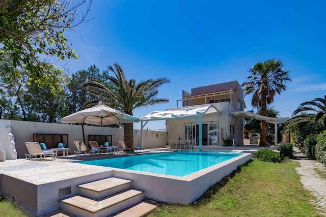 Atemberaubende Villa in Sfakaki