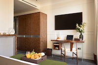Palais Bourbon Hotel – Zimmer 14 – 2P – Invalides