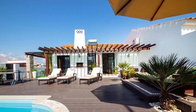 Villa in Albufeira near sea beach, Albufeira