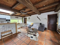 Casa rural en Bélgica con jardín verde