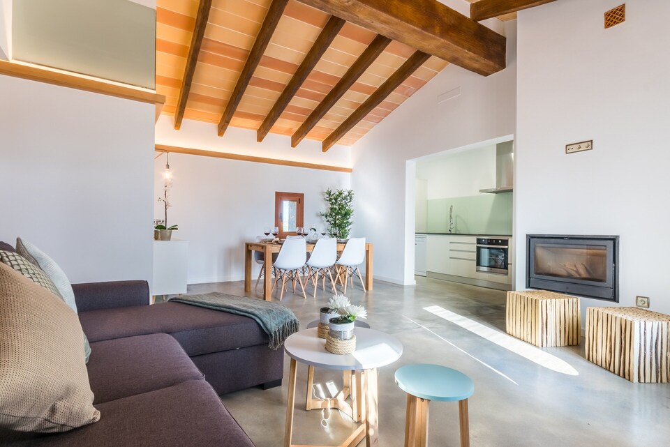 Elegant Retreat with Private Pool, Manacor