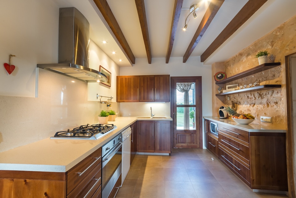 Elegant Retreat with Private Pool, Manacor