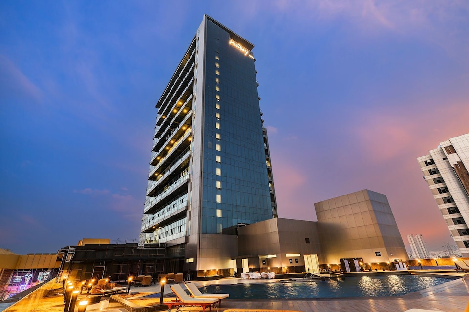 Hotel in Gurgaon near M3M Broadway Mall, Gurugram