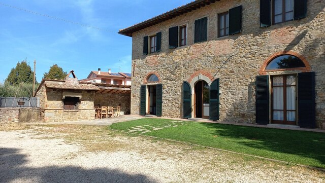 Farmhouse in Tuscany with Private Pool, Castiglion Fiorentino