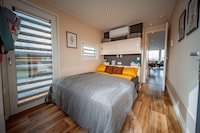 Drijvend huis bij Bärwalder See
