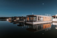 Hausboot am Bärwalder See