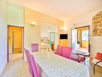 Charming Retreat by Vis River, France