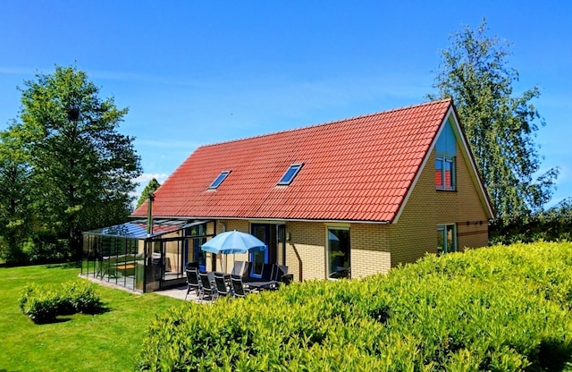 Villa in Andijk met zonnige tuin