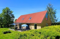 Villa in Andijk met zonnige tuin