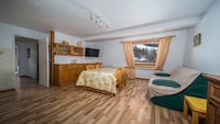 Wohnung in Allos mit Bergblick