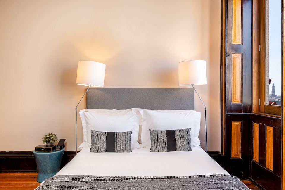 Cozy Studio in Porto with Modern Amenities, Oporto