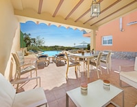 Ruime villa met 6 slaapkamers in Blanes
