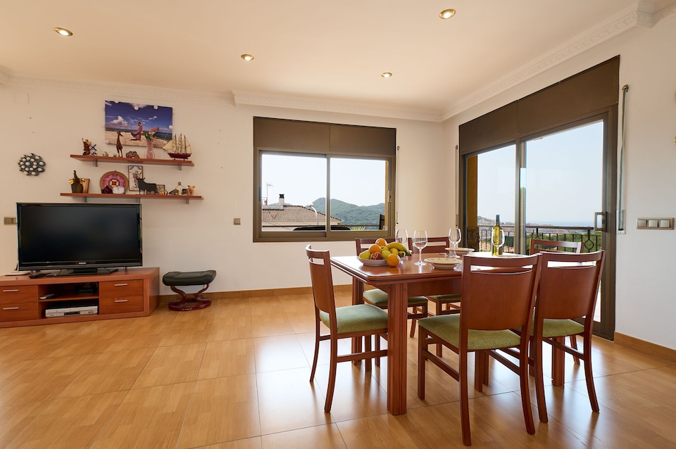 Apartment in Blanes with Sea View Terrace, Blanes