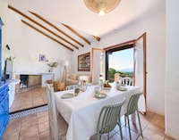 Villa an der Costa Brava mit Pool