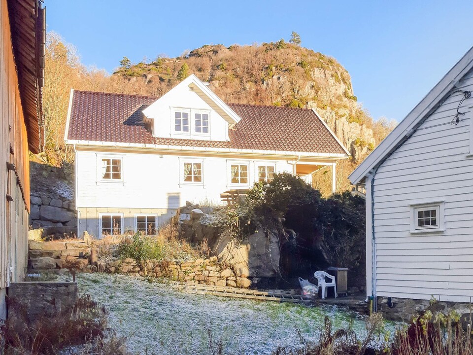 4 Personas casa en lyngdal