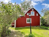 4 person holiday home in Örsundsbro