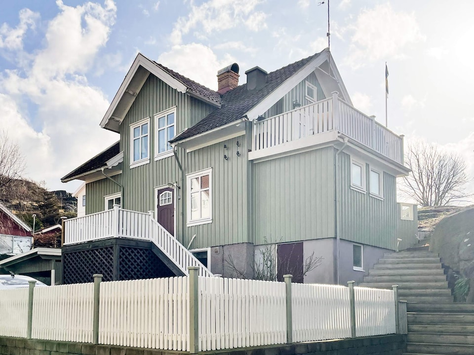 4 person holiday home in Skärhamn, Tjörn