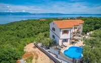 Apartment in Drenje with Sea View & Sauna