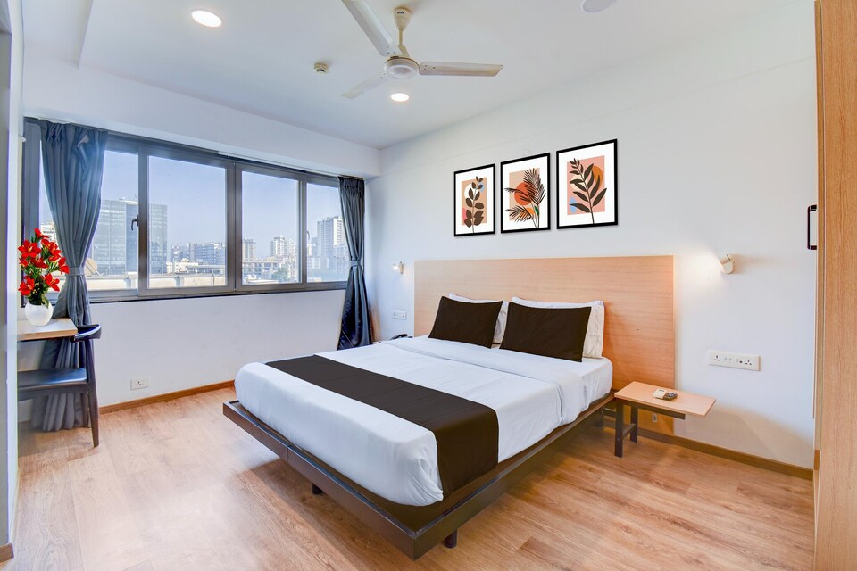 Super Townhouse Balewadi, Pune