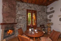Steinhaus in Tirajana mit Privatpool