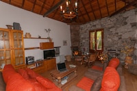 Steinhaus in Tirajana mit Privatpool