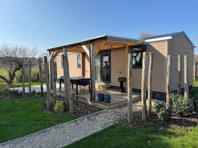 Casa de vacaciones con jardín